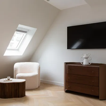 Daire Highstay - Luxury Serviced - Arc De Triomphe *